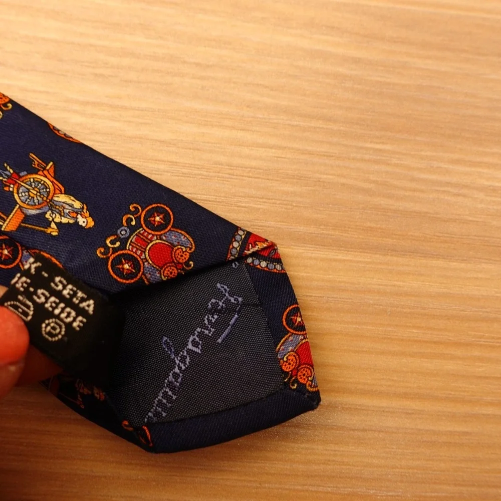 Salvatore Ferragamo Tie Mens Navy Blue Silk Twill Novelty Italian Luxury $240